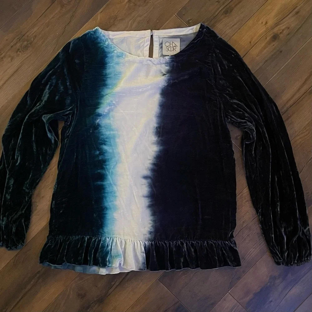 Chaser velour top- Medium